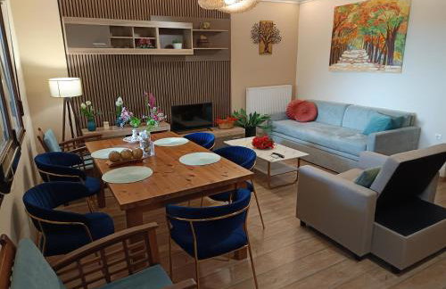 TwinStars apartment with courtyard and view - Photo 2