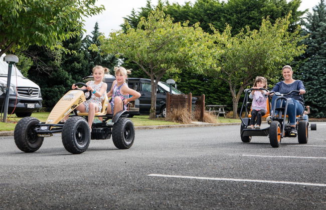 Te Anau Top 10 Holiday Park - Photo 70