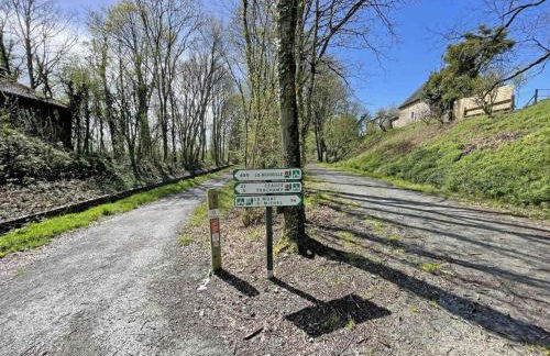 Maison restaurée avec charme à Domfront, animaux admis, wifi, près des pistes cyclables - FR-1-497-201 - Foto 25