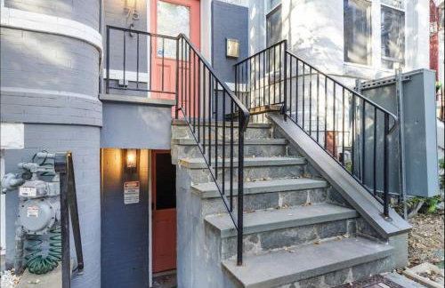 Bloomingdale Blues Speakeasy Free Parking - Foto 23