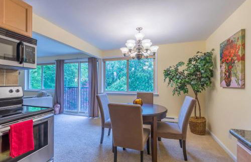 the Juliet, Best Area, 2 Bedrooms, WD, Jacuzzi Bath, New Carpet, 825sf - Foto 8