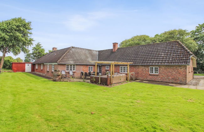 "Hedda" - 15km from the sea - Foto 1