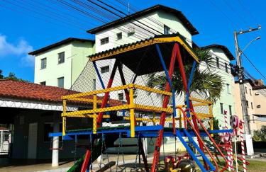 Apto charmoso, com ar, localização privilegiada - Foto 33