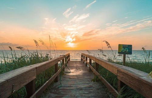 House with Heated Pool near to Florida Beaches - Foto 52