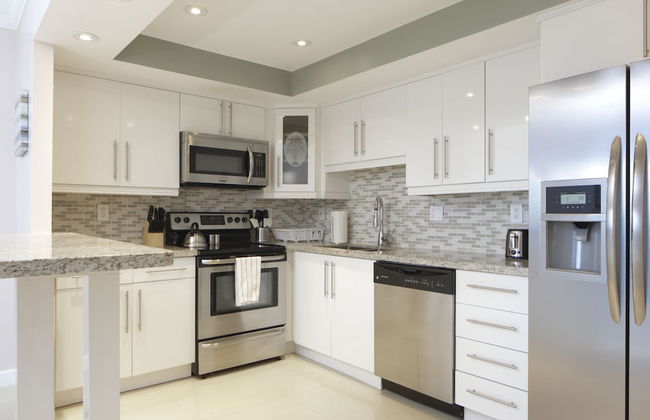 Ocean Reserve Luxury Condos Across from Sunny Isles Beach - Foto 62