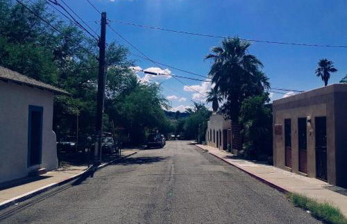 Historic Adobe 3br Home in Downtown El Presidio - Foto 40