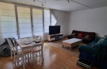 Appartement avec grand salon, barbecue et terrasse proche Paris et Disney - Foto 1