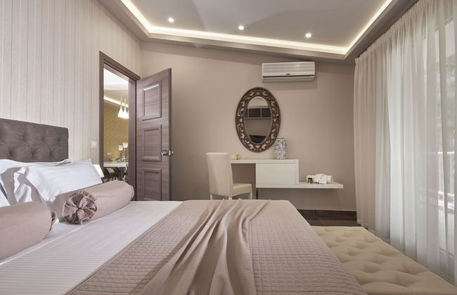 Koukounaria Hotel & Suites - Photo 44