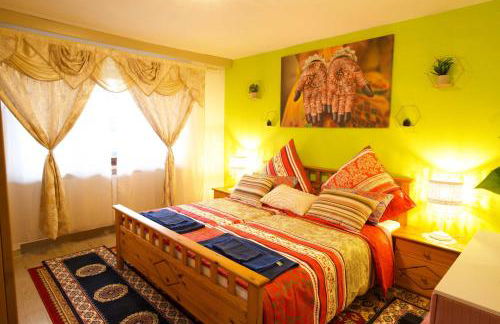 Stilvolles und Kunstvolles Retreat Apartment mit 400qm Garten & Massage und Ayurveda - Foto 1