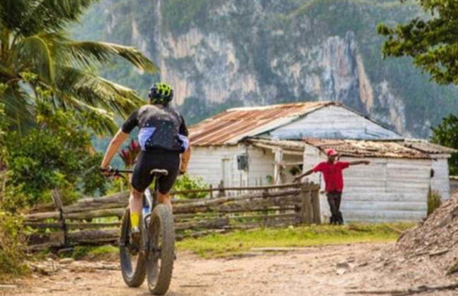 Tour de bicicleta pelo Valle de Viñales - Foto 7