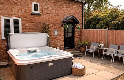 Arden Hill Farm House - Sleeps up to 16 - Snooker Table - HOT TUB - Foto 3