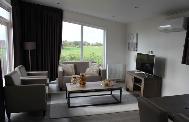 Holiday Home in Limburg With Outdoor Fireplace - Photo 8