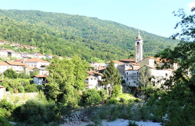 House By The Stream - Foto 25