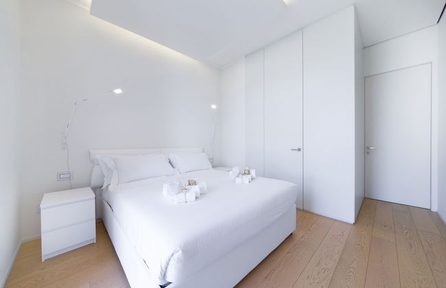 SuiteLowCost Corso Como - Photo 36