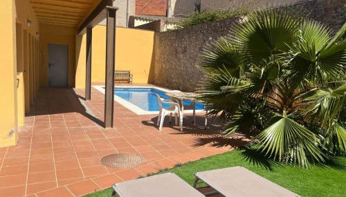 Ground floor apartment in Centre of Torroella De Montgri - Photo 2
