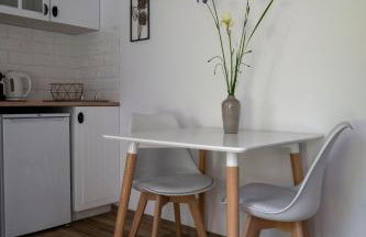 Uroczy mały domek na leśnej działce - Łosiówka - Foto 17