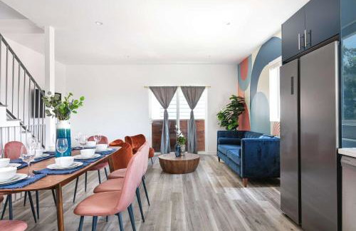 Central 4BR Townhome Modern Perks - Foto 4