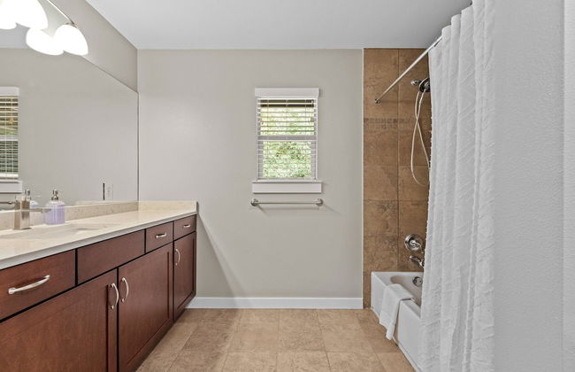 Large South Austin Home with a Pool - Foto 19