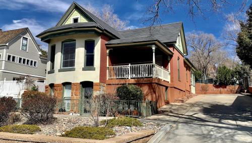 The 1900 House 1 Block From DT - Foto 3