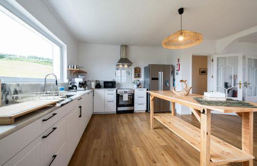 Hydrangea House - Photo 19