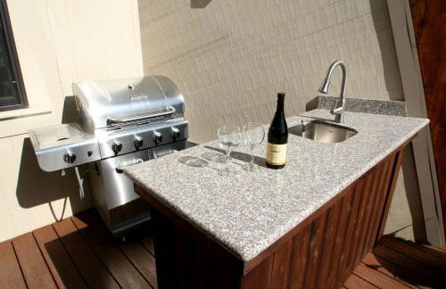 Beach Nest! Hot Tub! Sauna! BBQ Grill! AMAZING VIEWS!! Romantic Getaway! Dog Friendly!! - Foto 10