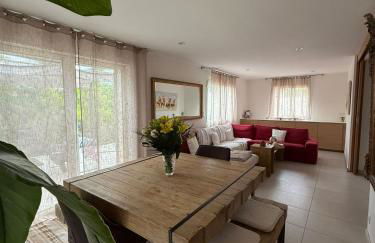 Maison Villa Nimes 4 Chambres, Piscine et 2 places parkings privés fermés - Foto 14