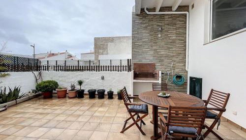 F96 Apartamento ubicado en el corazón de Fornells - Photo 1