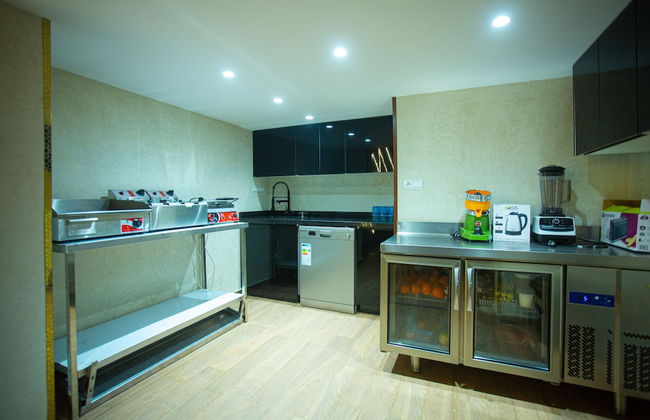 ABM House - Photo 13