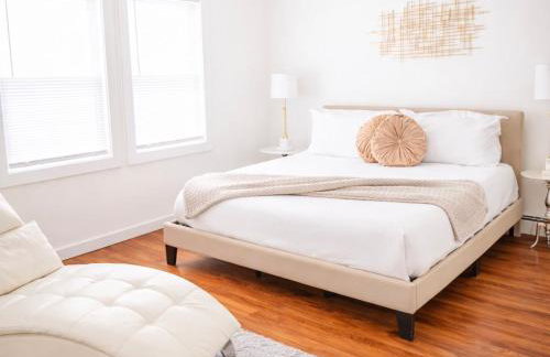 Cozy Near Boston with Outdoor Space - Foto 2