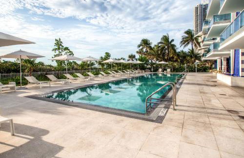 Churchill Suites Monte Carlo Miami Beach - Foto 8