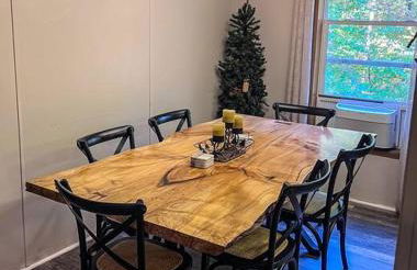 Bern's Summit Solitude: Stream-Front Serenity - Photo 18