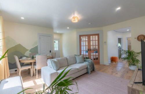 Zen Den With King Bed and Very Close to Airport - Foto 27