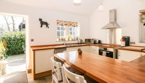 Rose Cottage - Photo 5