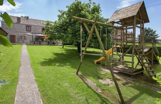 Cozy Family Home in Humain - Photo 36