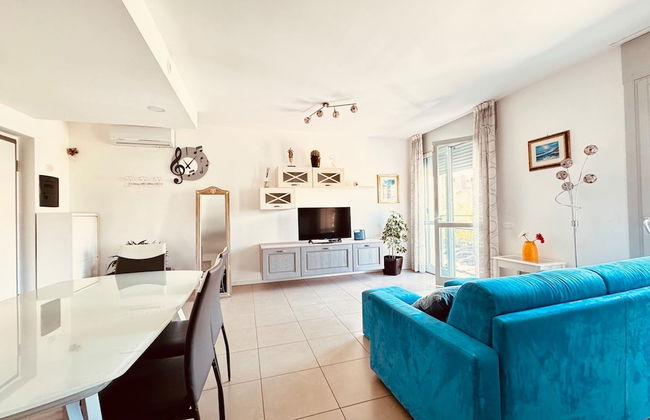 Modern and Peaceful Apartment With Balcony - Foto 11