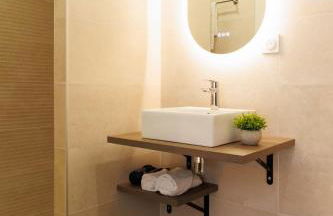 Appart'hôtel Le Corot - Accès Autonome - Saint-Junien Centre - Foto 43