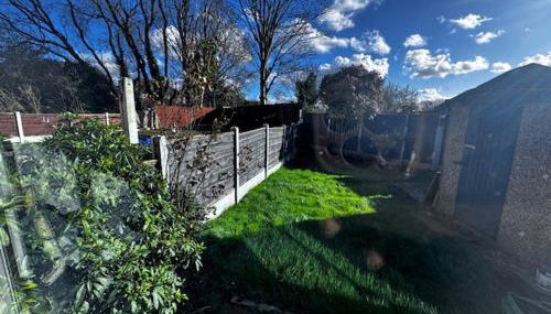 The Castleton Haven - 3 Bed Semi near M62 & M60 Motorways and Easy access to Manchester City Centre - Netflix and free high speed WIFI - Foto 3