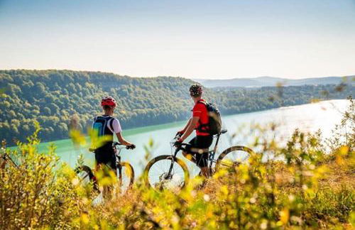 Charme et quiétude au cœur du Haut-Jura - Foto 37