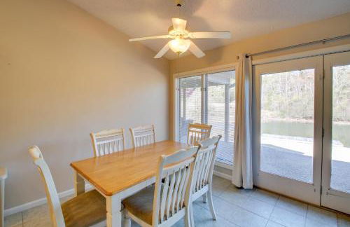 Lake Balboa Access Home with Dock and Yard - Foto 7