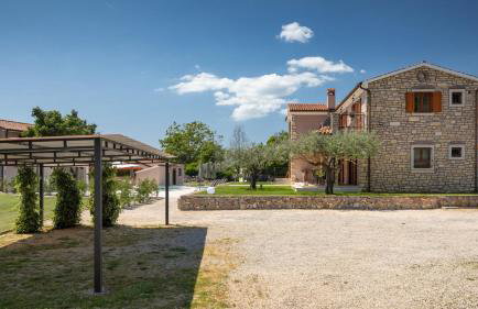 Rustic villa Marijanin Vrt with pool in Tinjan - Foto 2