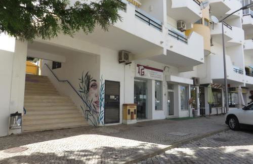 Apartamento com piscina perto da praia - Foto 31