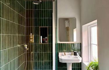 Charming Townhouse Retreat - Foto 15