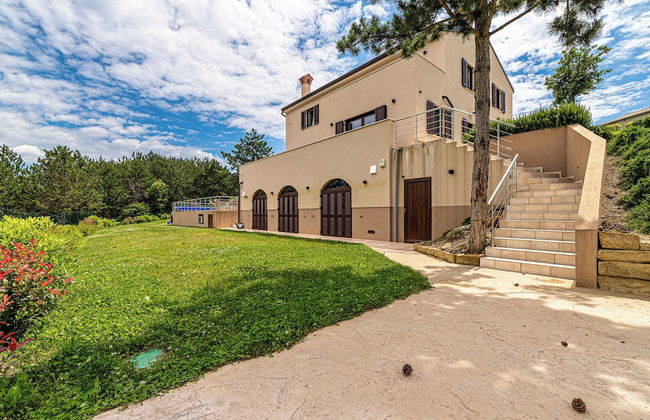 Luxury Pool Villa Gradin - Photo 35