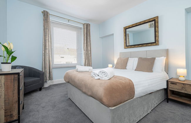 JOIVY Charming 4-Bed House Near The Hoe Park - Foto 7