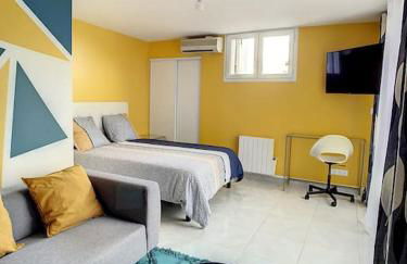 SUPERBE STUDIO HYPER CENTRE TOUT ÉQUIPÉ WIFI NETFLIX 2PERS - Foto 10