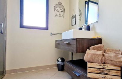 Villa Bistinetti Rez de villa tout confort avec piscine - Foto 12