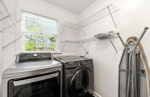 Mansion With Private Pool Basketball & Tennis courts - Foto 84