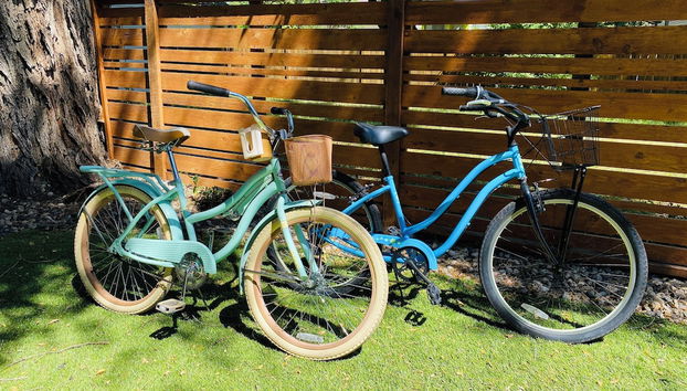 Industrial Old Town Bungalow with Free Cruiser Bikes - Foto 2, Imagen principal