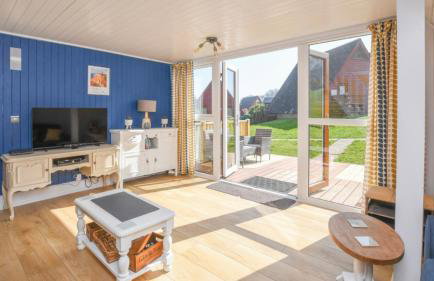 Foxes Sea Side Retreat Deluxe Chalet is a lovely holiday home tucked away on the Kent Coast - Foto 1