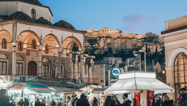 Place Monastiraki au coucher du soleil